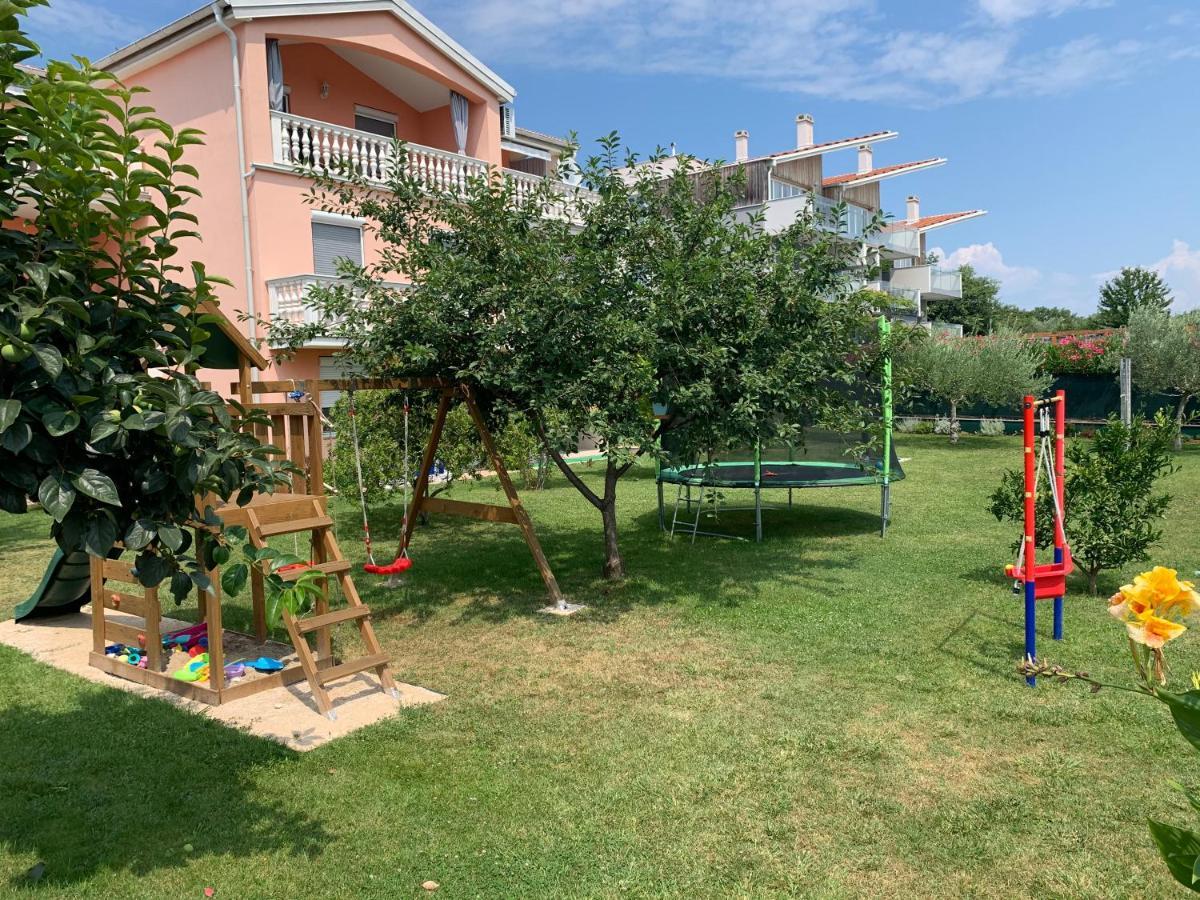 Apartments Rosa Umag Zewnętrze zdjęcie
