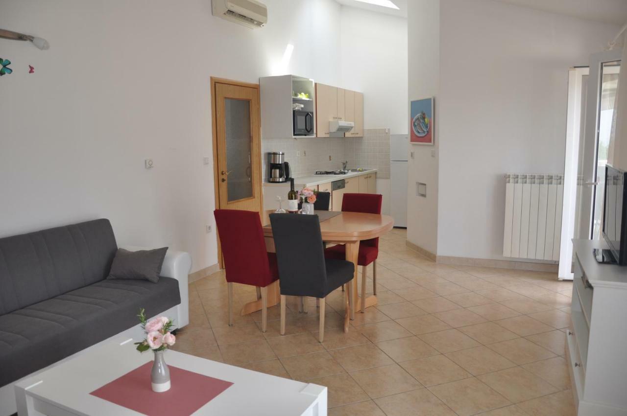 Apartments Rosa Umag Zewnętrze zdjęcie