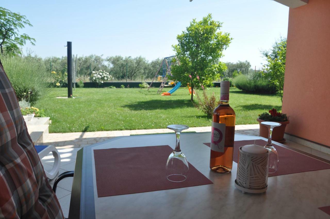 Apartments Rosa Umag Zewnętrze zdjęcie